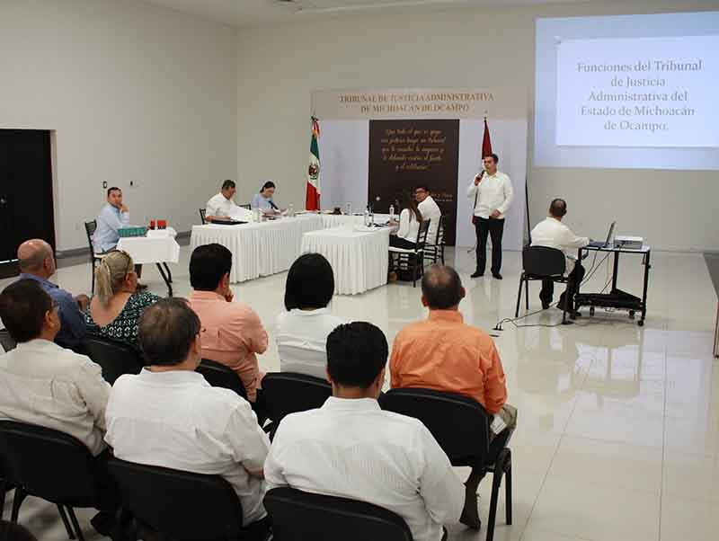 Sesiona el Pleno del Tribunal de Justicia Administrativa en Lázaro Cárdenas